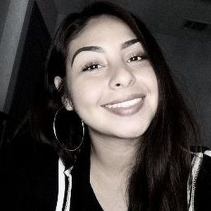 Meet your Posher, Emely